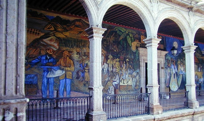 morelia-paintings-wall