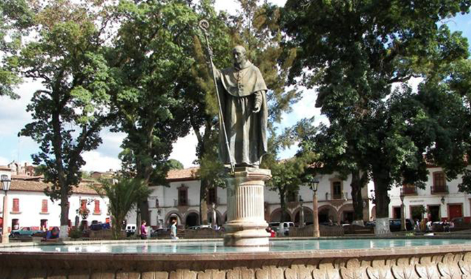 patzcuaro-colonial-heartland