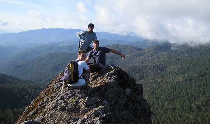 sitting-mountain-guided-hike