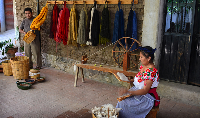 teotitlan-magic-oaxaca-weaver