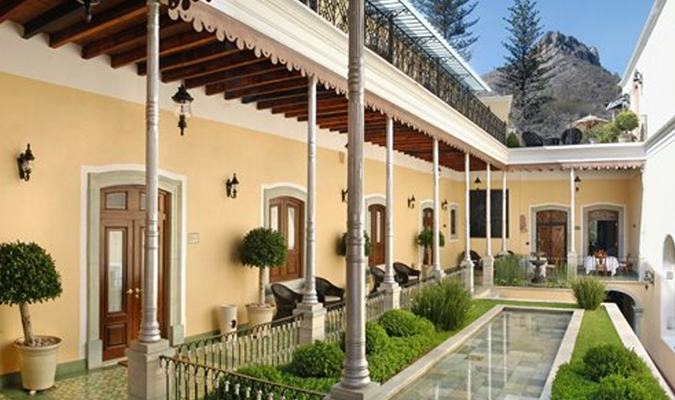 villa-maria-cristina-pool