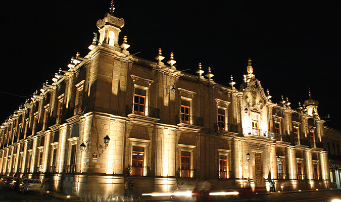 palacio-gobierno-night