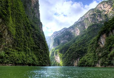 summidero-canyon-chiapas-376x257