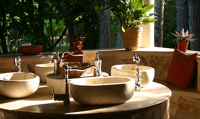 hacienda-chichen-bathroom