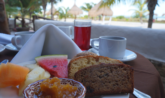 holbox-casa-sandra-breakfast