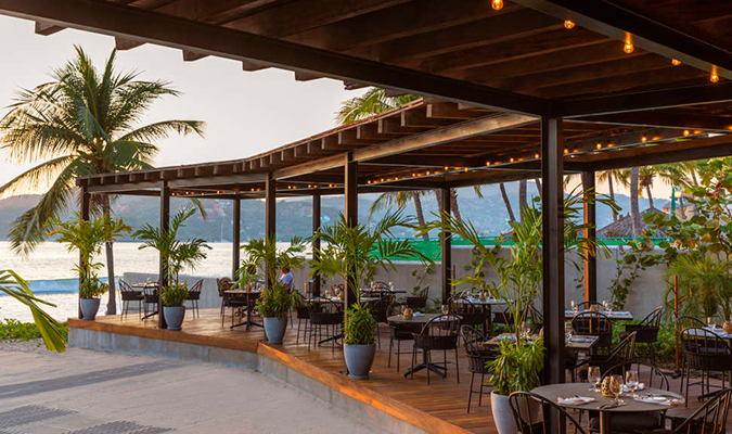 Thompson-Zihuatanejo-Restaurant