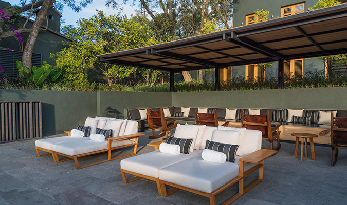 casa-rodavento-lounge-chairs