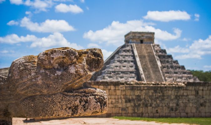 history-of-the-maya-chichen-itza
