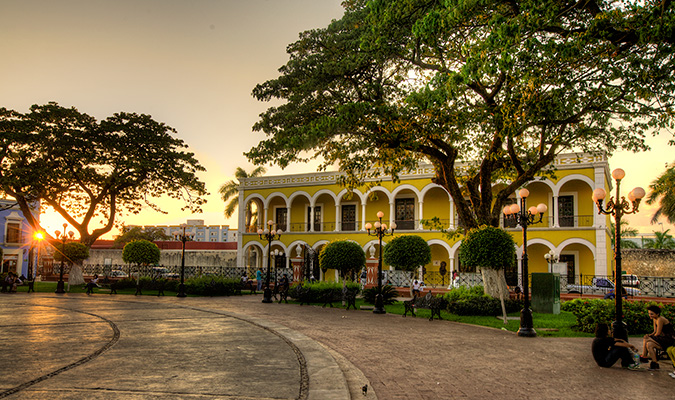 campeche-plaza