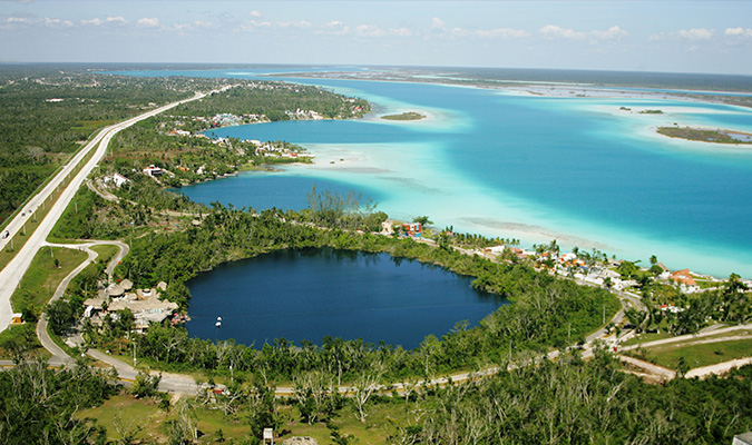 cenote-azul-bacalar