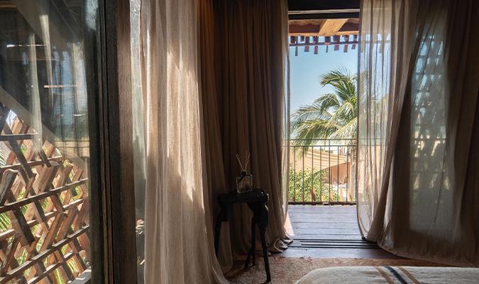 nomade-holbox-tree-house-window